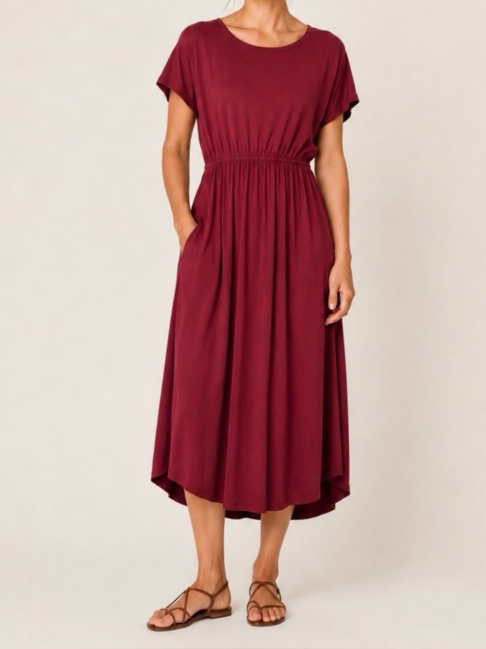 Short Sleeve Jersey Knit Midi Dress with Pockets Burgundy Size Small